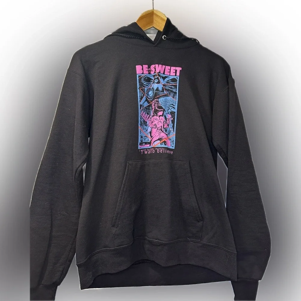 Japanese Breakfast “Be Sweet” Black Hoodie - Size Small​ - Picture 3 of 4